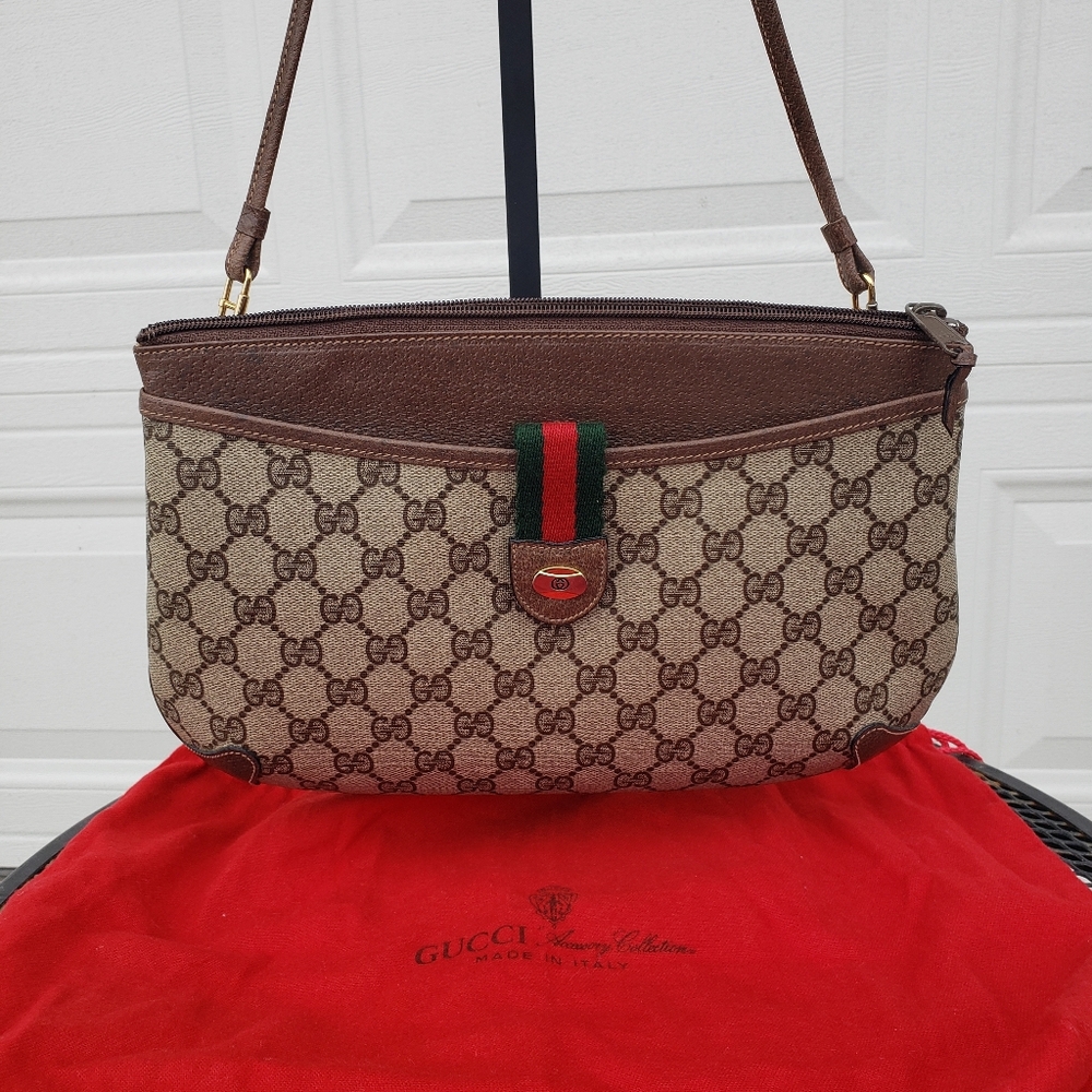 Vintage Gucci Sherry Line Monogram Crossbody Bag Classic 80s